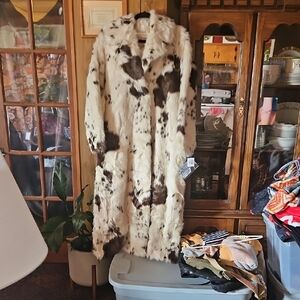 Long Cow Print Faux Fur Coat¹